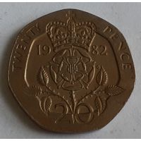 Великобритания 20 пенсов, 1982 (1-9-132)