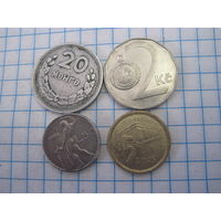 Четыре монеты/12 с рубля!