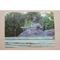 ДМПК, 08-01-1980; Борисенко В.(фото), Рязань. Памятник С.А.Есенину; чистая.