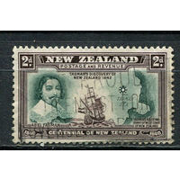 Новая Зеландия - 1940 - 100-летие провозглашения британского суверенитета. Абел Тасман и парусник 2Р - [Mi.256] - 1 марка. Гашеная.  (LOT EV33)-T10P20