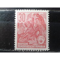 1953 Стандарт 30 пф.** Михель-11,0 евро