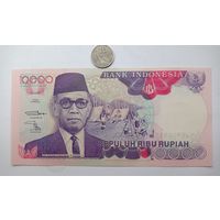 Werty71 Индонезия 10000 рупий 1992 UNC банкнота