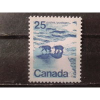 Канада 1972 Стандарт, белые медведи** К 12 1/2:12  Михель-3,4 евро