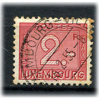 Люксембург - 1946/1947 - Цифры 2Fr. Portomarken - (желтые пятна на клее) - [Mi.32p] - 1 марка. Гашеная.  (Лот 80AK)