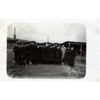 Оригинальная фотография до 1917г  КОЛЛЕКТИВ (неизвестного !??) ЖД депо