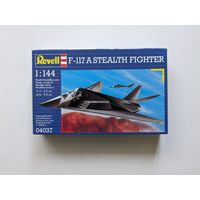 Сборная модель F-117 Stealth Revell 1/144