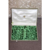 Коробка для мельхиорового набора, времён СССР, размер 31*21 см.