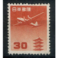 Япония - 1952/61г. - авиация, 30 Y - 1 марка - чистая, без клея, есть пятнышко на лицевой стороне. Без МЦ!