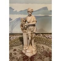 Статуэтка Антикварная Греческая богиня Германия Рудольштатд 1885-1924 гг