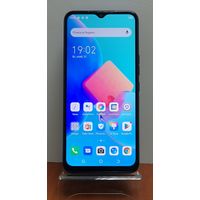 Смартфон Tecno Spark 8C 4/64 GB