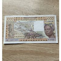 Распродажа! Западная Африка Сенегал 1000 франков 1990 г.