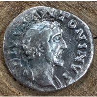 Денарий .Древний Рим монета, серебряный ar динарий Антонина Пия 2,66гр.16,9мм.