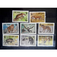 Вьетнам 1981 г. Животные национального парка Cuc Phuong. Фауна. полная серия из 8 марок #0016-Ф1