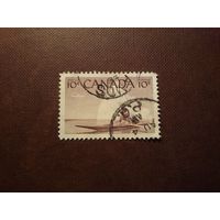 Канада 1955 г.Инуит и каяк.