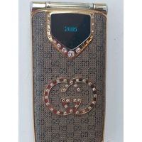Мобильный телефон раскладушка Gucci C130 копия люкс