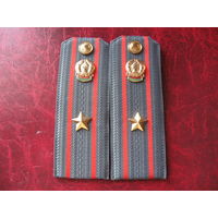 Майорские погоны открытка Майорские погоны открытка