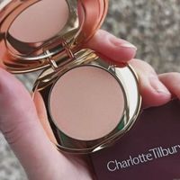 Корректор Charlotte Tilbury Magic Vanish в оттенке 1 Fair