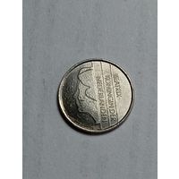 Недерланды 10 центов 1983 года .
